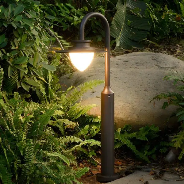 Minimalist Nordic Arc Arm LED Lawn Lamp Durable Outdoor Post Lighting - Image 4