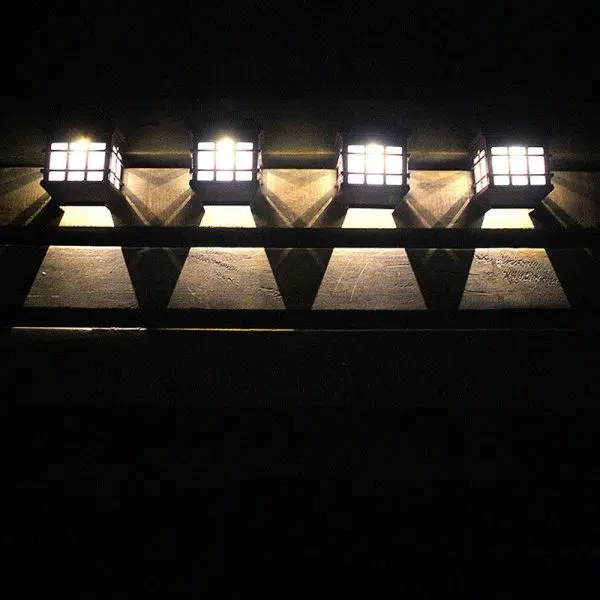 Courtyard Waterproof Window Pane LED Solar Wall Sconce Lamp Outdoor Light - Image 2