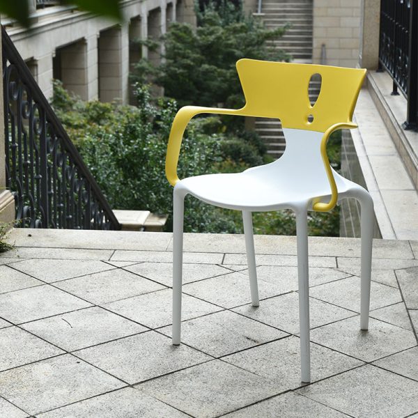 Contemporary Nordic Curved Plastic Dining Chair Backrest Armrest For Dining Room - Image 10