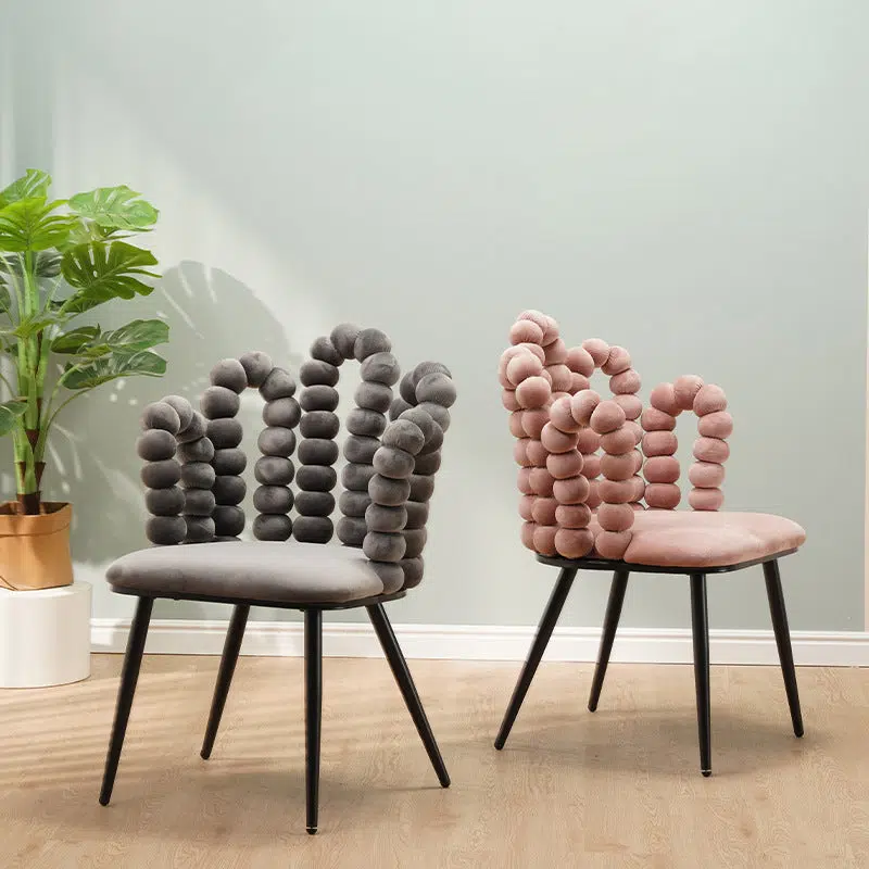 02-ac3e09d7-e097-438e-a355-bfa847da7426.jpg Contemporary Creative Trapezoidal Round Upholstered Bead String Backrest Velvet Carbon Steel Vanity Stool For Bedroom - Image 1