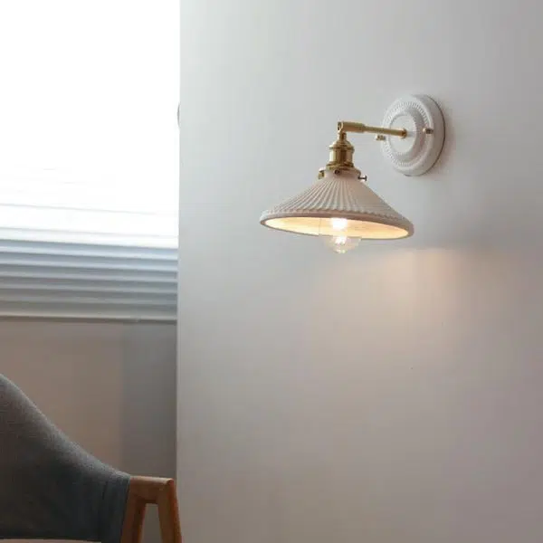 Vintage Japanese Ceramic Brass 1-Light Wall Sconce Lamp - Image 2