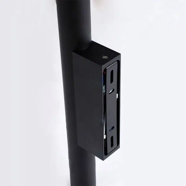 Modern Minimalist Long Cylinder Rectangle Base Aluminum Tempered Glass LED Waterproof Wall Sconce Lamp For Garden - Image 4