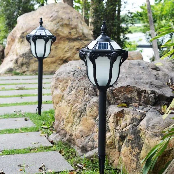 Modern Minimalist Waterproof Solar Wand Aluminum Iron Glass LED Outdoor Landscape Light For Garden - Image 9