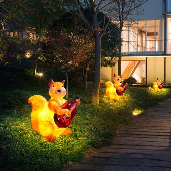 Contemporary Creative Solar Animal Rabbit Squirrel Resin Fiberglass LED Outdoor Landscape Light For Garden - Image 4