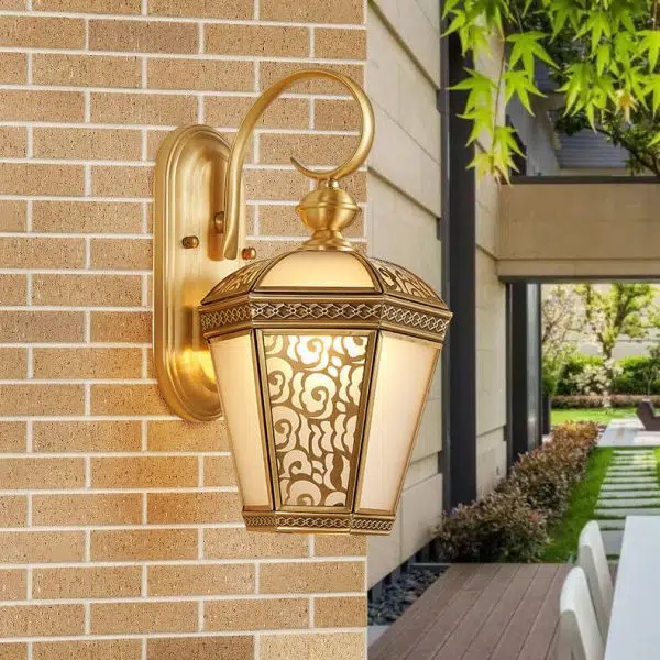 European Modern Hexagonal Lantern Copper Glass Waterproof 1-Light Outdoor Wall Sconce Lamp - Image 3