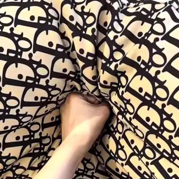 Contemporary Nordic Houndstooth Velvet Upholstered Carbon Steel Rocking Chair Backrest For Living Room - Image 8