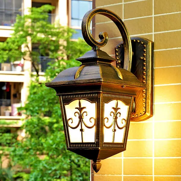 1-1-355d9305-f6aa-496a-8117-5644fe5eba55.jpg European-style Vintage Square Lantern Outdoor Waterproof Wall Sconce Lamp - Image 1