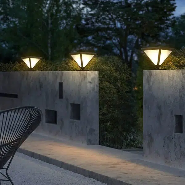 Simple Triangle LED Solar Outdoor Waterproof Lawn Fence Lamp - Image 3