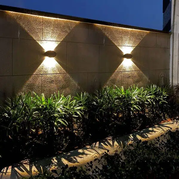 Modern Round Tempered Glass Waterproof Solar LED Outdoor Garden Wall Sconce Lamp - Image 11