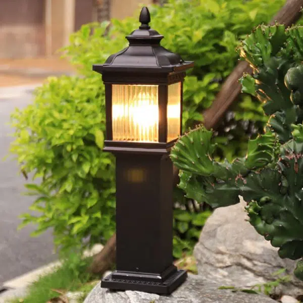 Traditional Chinese Waterproof Palace Roof Rectangular Pillar Aluminum Glass 1-Light Outdoor Lawn Landscape Light For Garden - Image 3