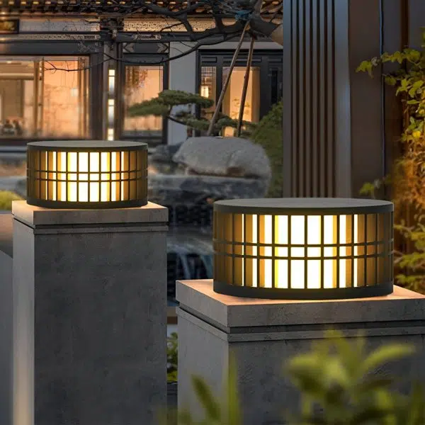 Round Creative Waterproof LED Black Modern Solar Fence Post Lights - Image 3