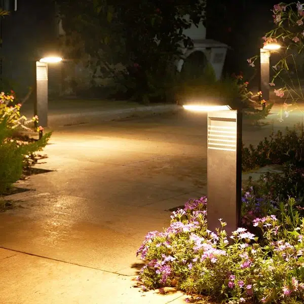 Eco-Friendly Smart LED Outdoor Lawn Lamp Solar Path Lighting with Auto On/Off - Image 2