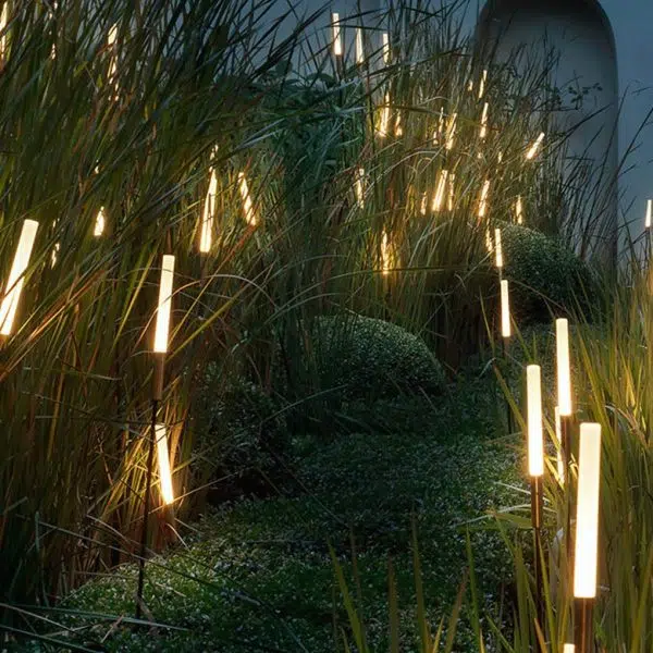 Reed & Cattail Outdoor Column Lights Low Voltage Solar LED Landscaping Garden Lawns Lighting - Image 3