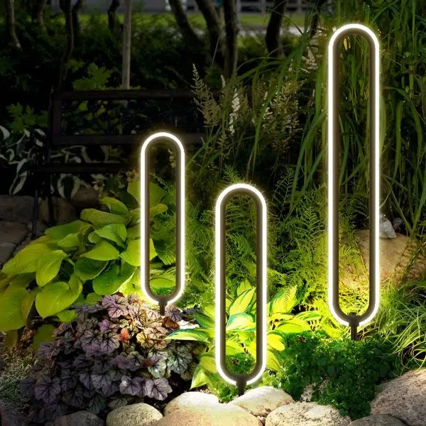 Sleek Black Oval Ring LED Solar Lights Modern Outdoor Minimalist Design - Image 6