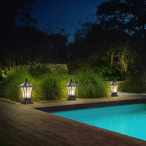 Traditional European Solar Aluminum Glass Octagonal LED Post Head Outdoor Light For Garden - Image 9