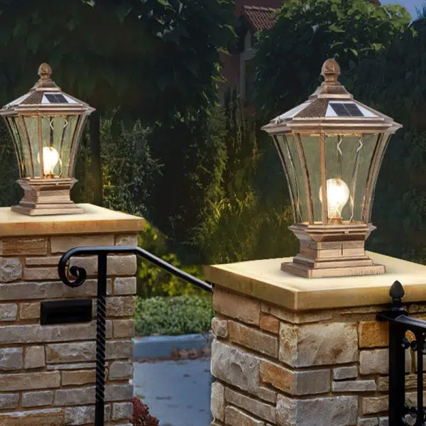 Traditional European Solar Aluminum Glass Octagonal LED Post Head Outdoor Light For Garden - Image 2