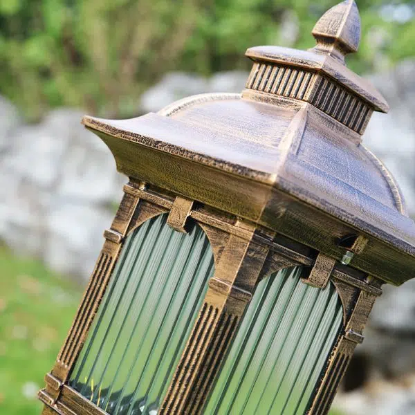 Traditional European Aluminum & Glass Striped Rectangular 1-Light Post Head Outdoor Light For Garden - Image 10