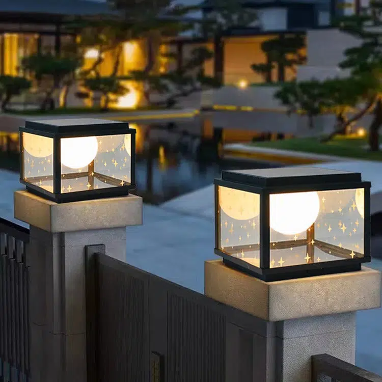 BS-Lighting-AM01406-1-65078f96-9bbd-4483-b059-289c47900ff9.jpg Modern Minimalist Aluminum & Glass Solar Powered LED Square Outdoor Light For Garden & Yard - Image 1