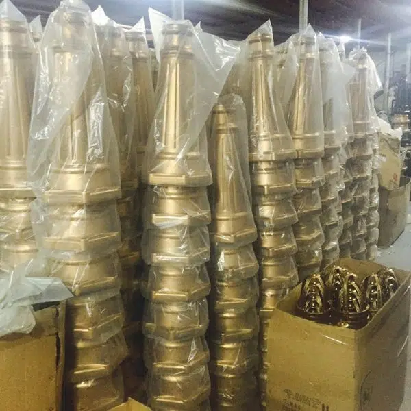 Traditional European Waterproof Aluminum Glass Lantern-Style 2/3-Light Outdoor Light Landscape Lighting For Garden & Outdoor Patio - Image 18