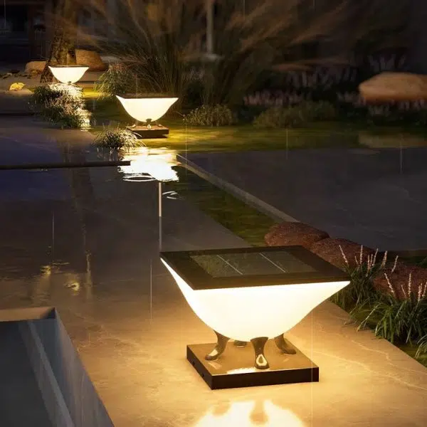 Modern Minimalist Square Acrylic Stainless Steel LED Solar Post Head Landscape Light For Garden - Image 3