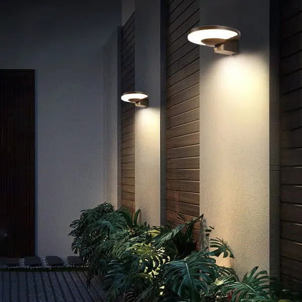 Contemporary Industrial Aluminum Disc Solar LED Wall Sconce Lamp For Outdoor Patio - Image 11