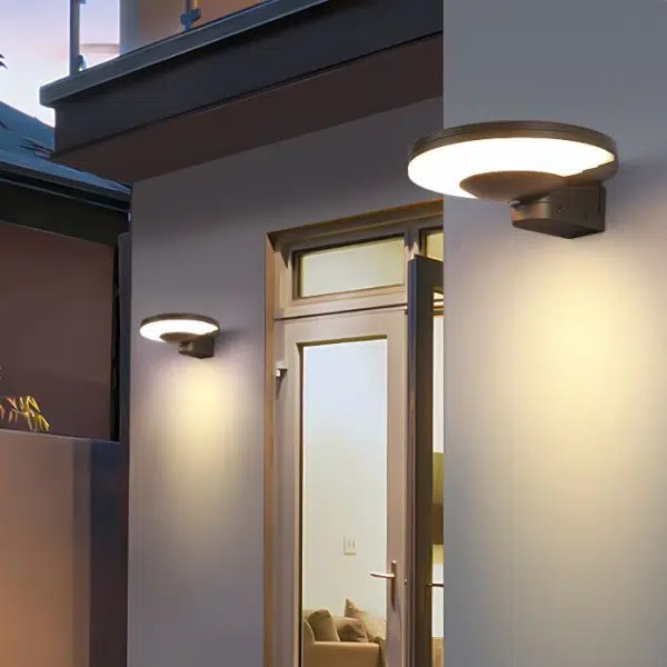 Contemporary Industrial Aluminum Disc Solar LED Wall Sconce Lamp For Outdoor Patio