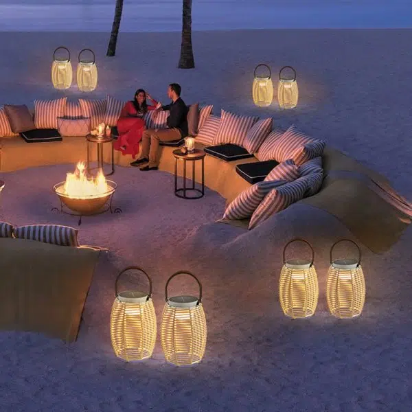 Traditional Farmhouse Solar Rechargeable Waterproof Weaving Imitation Rattan Iron Handheld Lantern Column LED Outdoor Light Landscape Lighting For Garden - Image 6