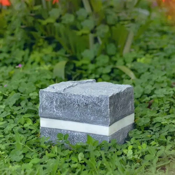 Contemporary Creative Solar Waterproof Resin Glass Fiber Simulated Stone Stripe Cube LED Outdoor Light Landscape Lighting For Garden - Image 17