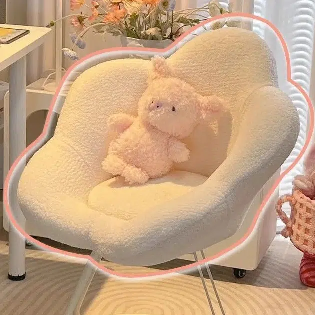 DFM-Chair-FA00963-2-f19d642a-70dc-43fe-8be3-dc0707f92315.jpg Contemporary Creative Flower Shape Lambswool Carbon Steel Vanity Stool Backrest Armless For Bedroom - Image 7