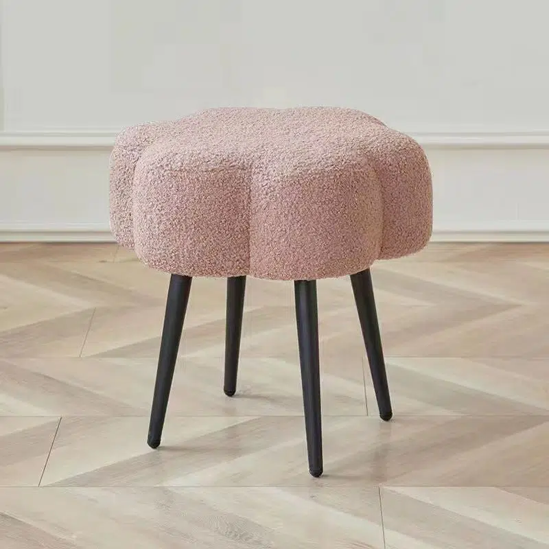 DFM-Chair-FL03821-4.jpg Contemporary Creative Cloud Shape Lambswool Carbon Steel Frame Low Stool For Bedroom - Image 10