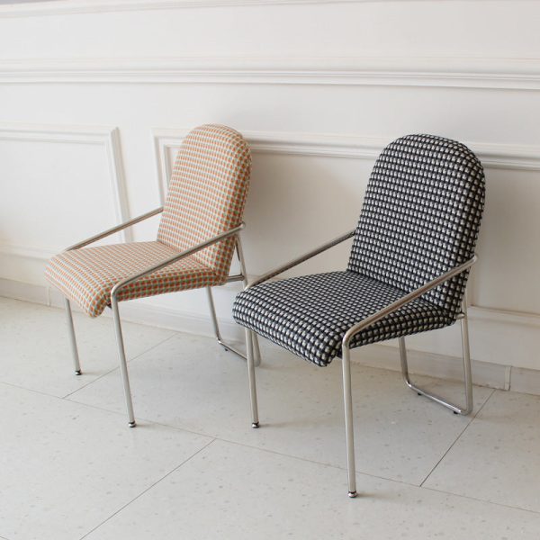 Contemporary Nordic Curved Flannel Upholstered Stainless Steel Legs Dining Chair Backrest For Dining Room - Image 3