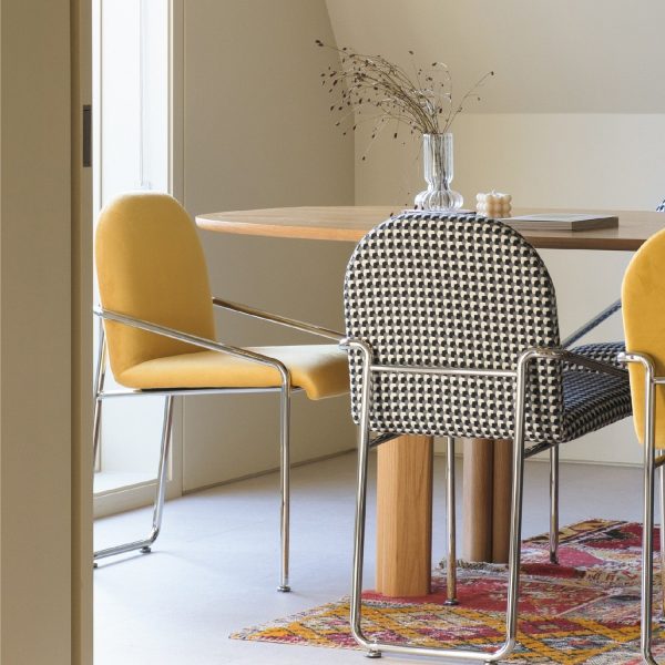 Contemporary Nordic Curved Flannel Upholstered Stainless Steel Legs Dining Chair Backrest For Dining Room - Image 5