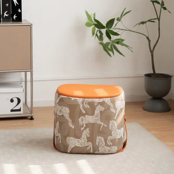 Contemporary Luxury Square Leather Pouf Footstool For Entryway - Image 15