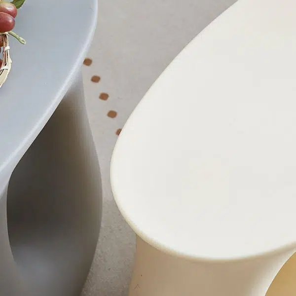 Contemporary Art Deco Hollow Design Oval Tabletop Plastic End Table For Living Room - Image 5