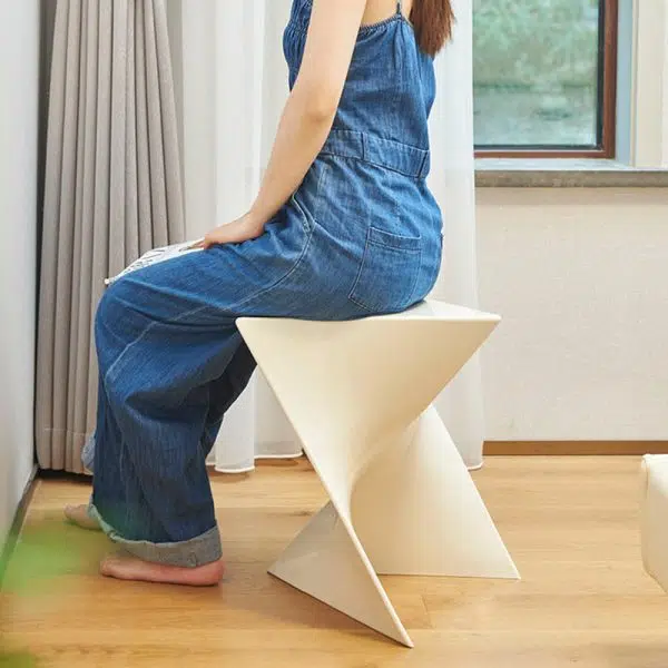 Contemporary Creative Irregular Geometry Triangle PC End Table 1-Tier For Living Room - Image 10