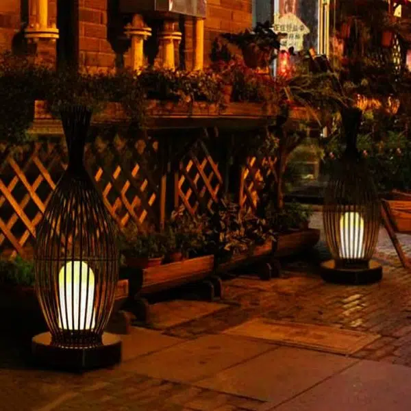 Retro Iron Oval Column Outdoor Waterproof 1-Light Standing Floor Lamp - Image 5