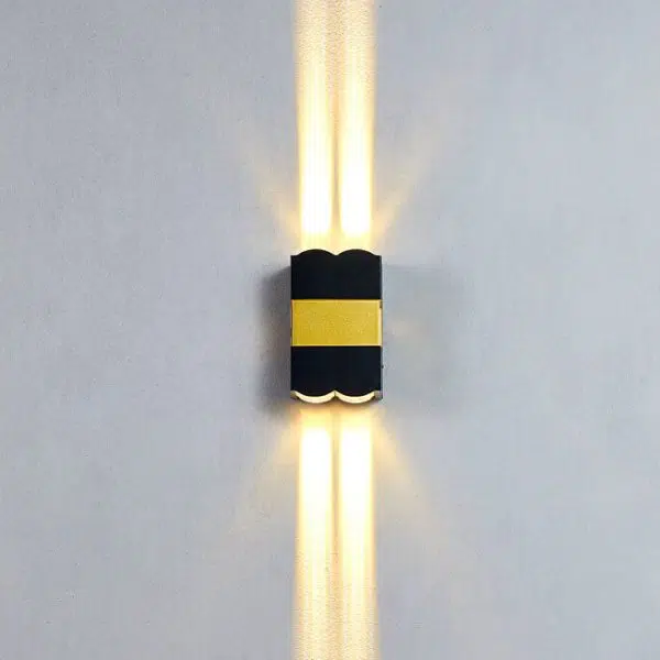 Modern Rectangular Aluminum Glass LED Spotlight Waterproof Outdoor Patio Wall Sconce Lamp - Image 4