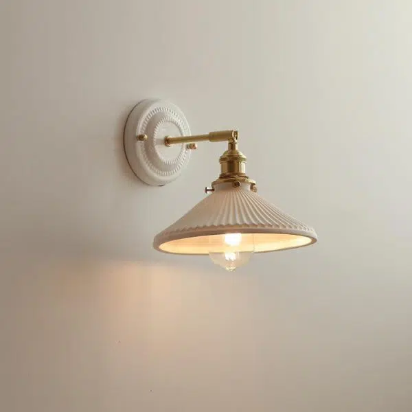 Vintage Japanese Ceramic Brass 1-Light Wall Sconce Lamp - Image 5