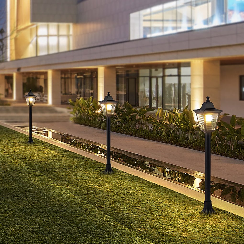 classic-european-style-waterproof-landscape-light-for-outdoor-villa-garden-626142.jpg Elegant European Outdoor Landscape Light Waterproof Garden Lamp for Villa - Image 1