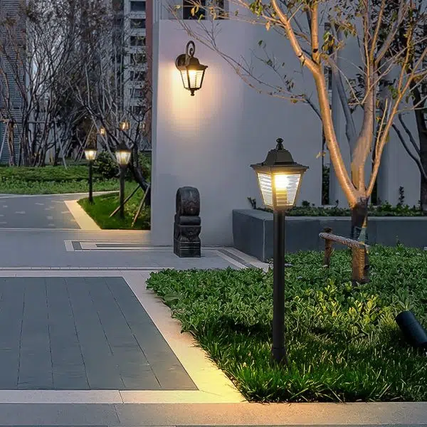 Elegant European Outdoor Landscape Light Waterproof Garden Lamp for Villa - Image 2