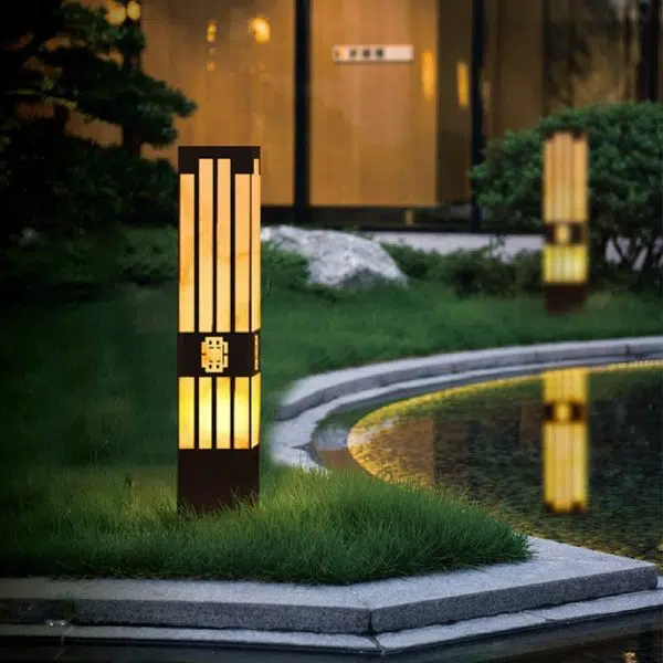 Rectangular Outdoor Garden Lights with Streak Cut Design Elegant Landscape Lighting - Image 3