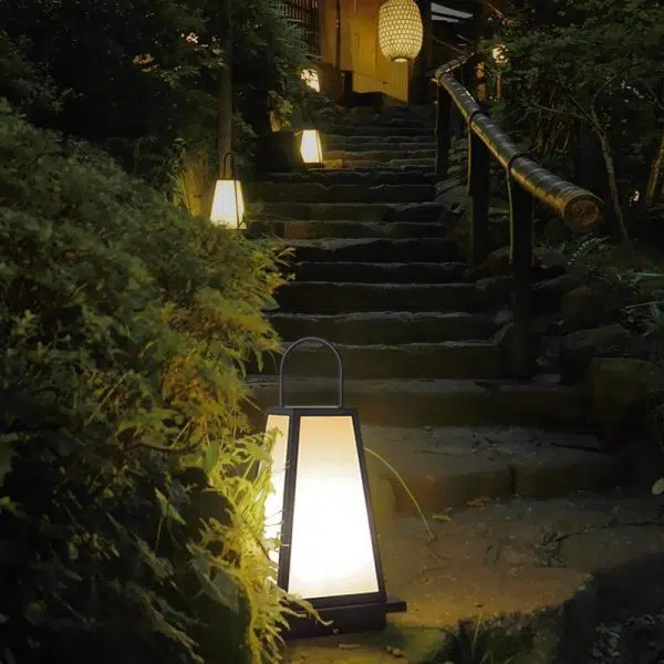 Waterproof LED Black Retro Outdoor Light Lanterns Garden Lights - Image 4
