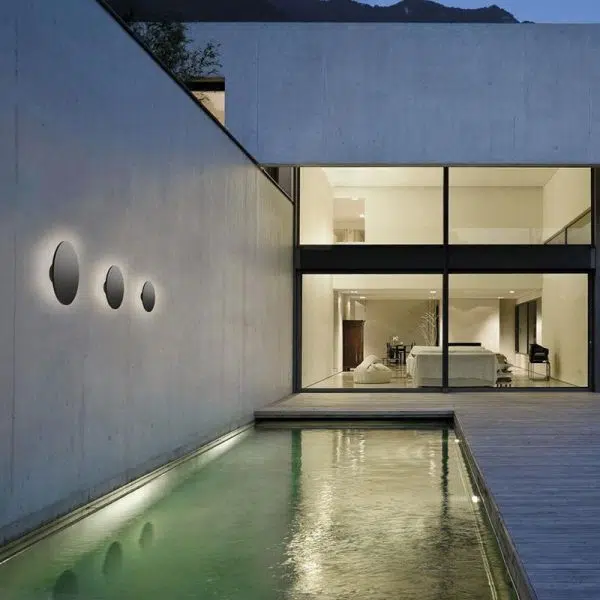 Modern Waterproof LED Outdoor Wall Lights in Flat and Square Designs - Image 4