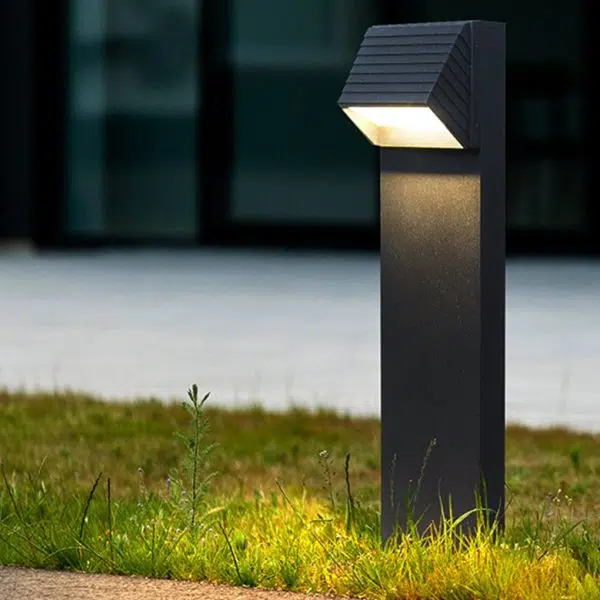 Minimalist Chic Outdoor Waterproof LED Lawn Light for Villa Courtyard Garden - Image 5
