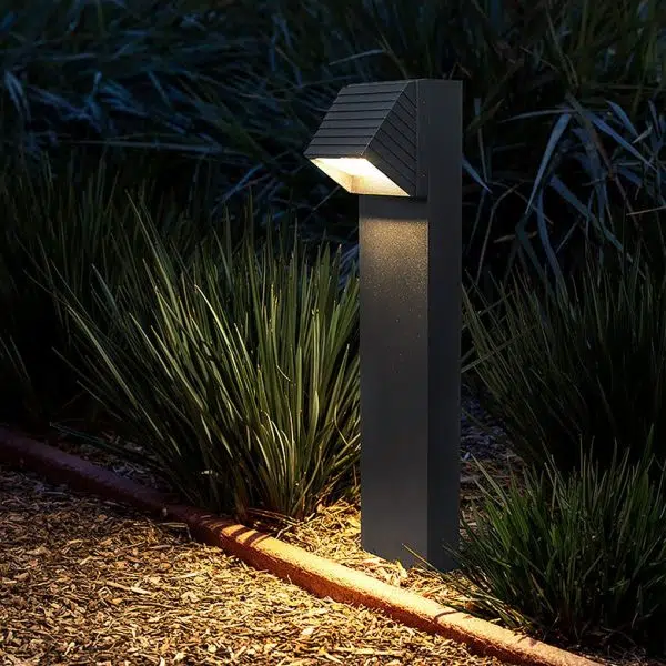 Minimalist Chic Outdoor Waterproof LED Lawn Light for Villa Courtyard Garden - Image 3