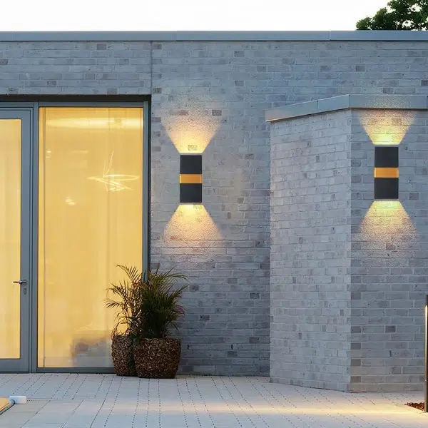 Modern Minimalist Outdoor LED Waterproof Wall Light for Villa Balcony Aisle Lighting - Image 2