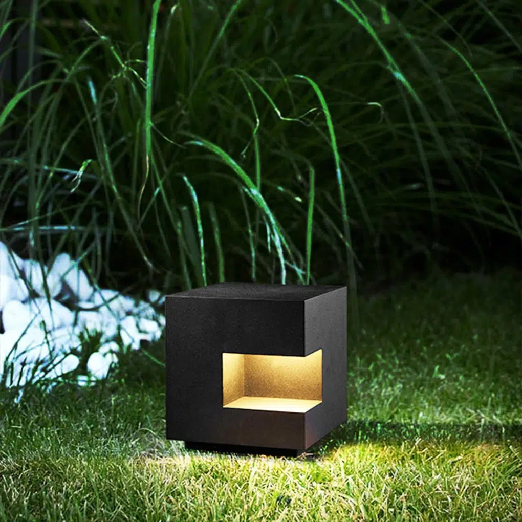 outdoor-courtyard-square-waterproof-led-column-head-lamp-landscape-lighting-112870.jpg Square IP65 Waterproof LED Black Modern Outdoor Light Landscape Lighting - Image 1