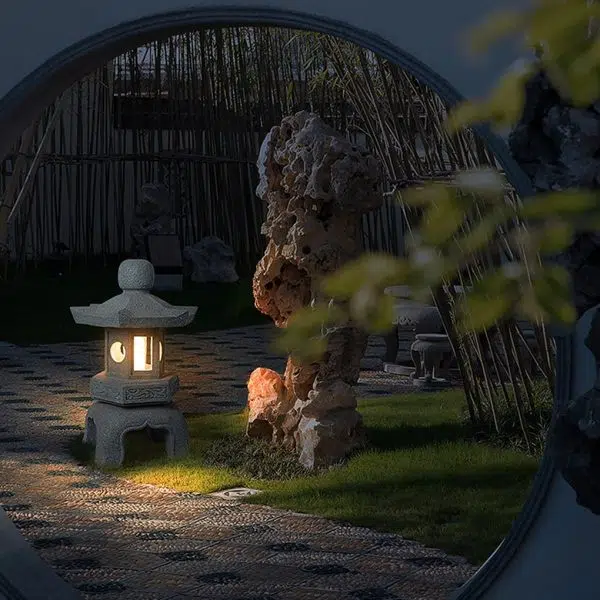 Outdoor Garden Waterproof Landscape Lighting Decorative Imitation Stone Tower Light - Image 2