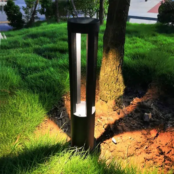 Modern Radiance Four-Emitting Black Outdoor LED Pathway Light - Image 6