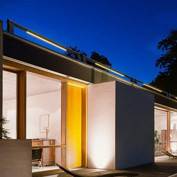 Personality Creative Outdoor Waterproof Aisle Guardrail Light LED Fence Light - Image 4